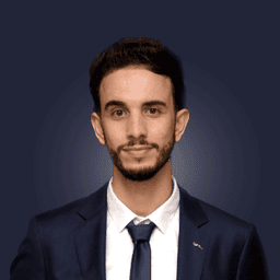 user-img